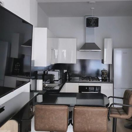 Montgomery Central Apartment Edinburgh Exterior photo
